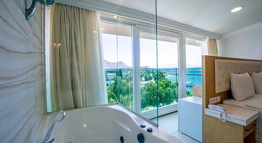 Dragut Point North Hotel - All Inclusive