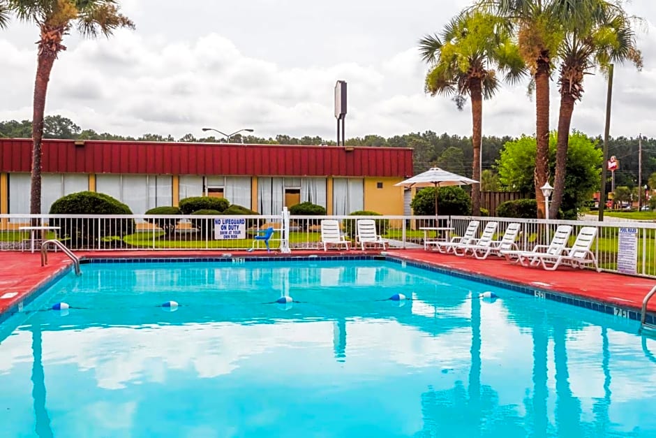 Super 8 by Wyndham Hardeeville