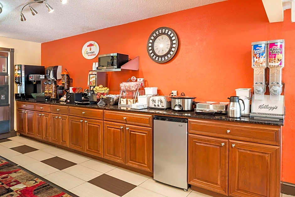 Super 8 by Wyndham Jacksonville