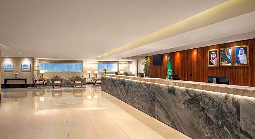 Anwar Al Madinah Movenpick Hotel