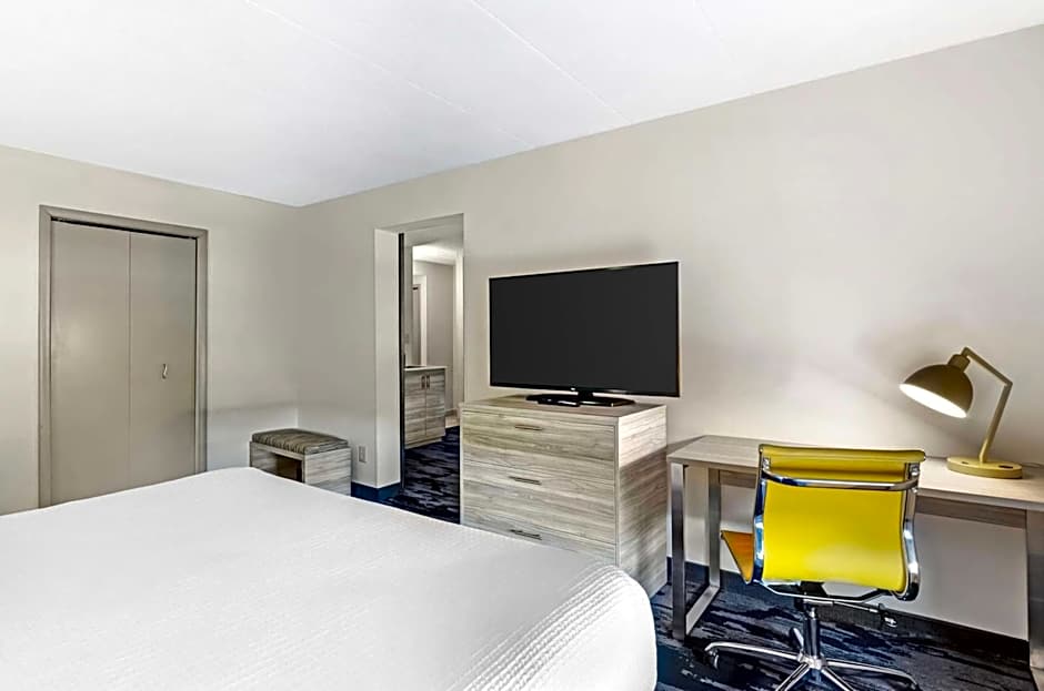 Best Western Plus Beckley Inn