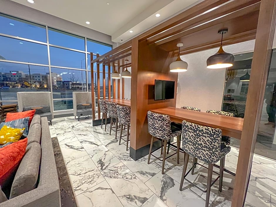 Crowne Plaza - Kearney By IHG