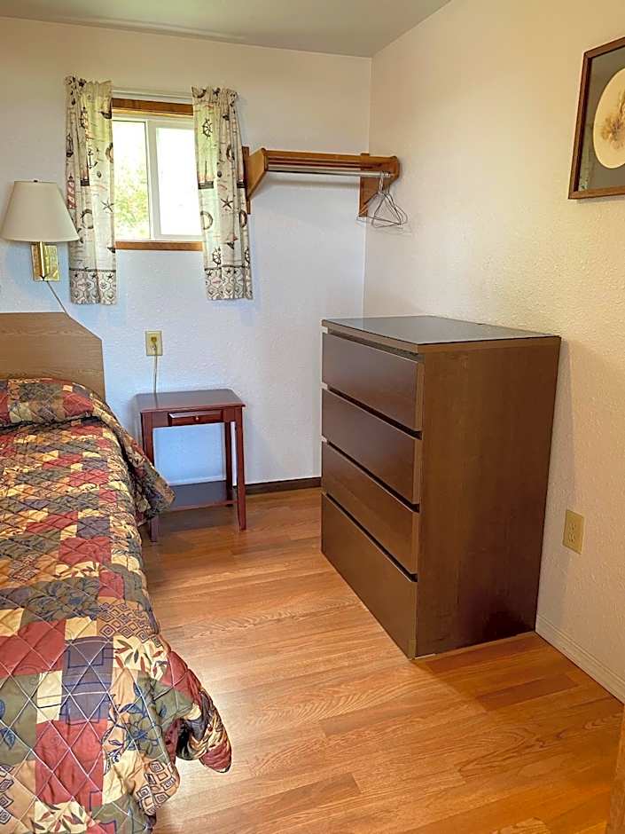 Oceanside Ocean Front Cabins