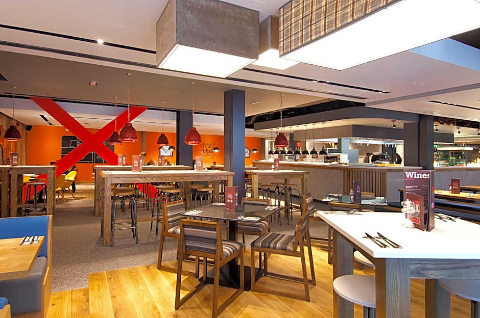 Premier Inn Halifax Town Centre