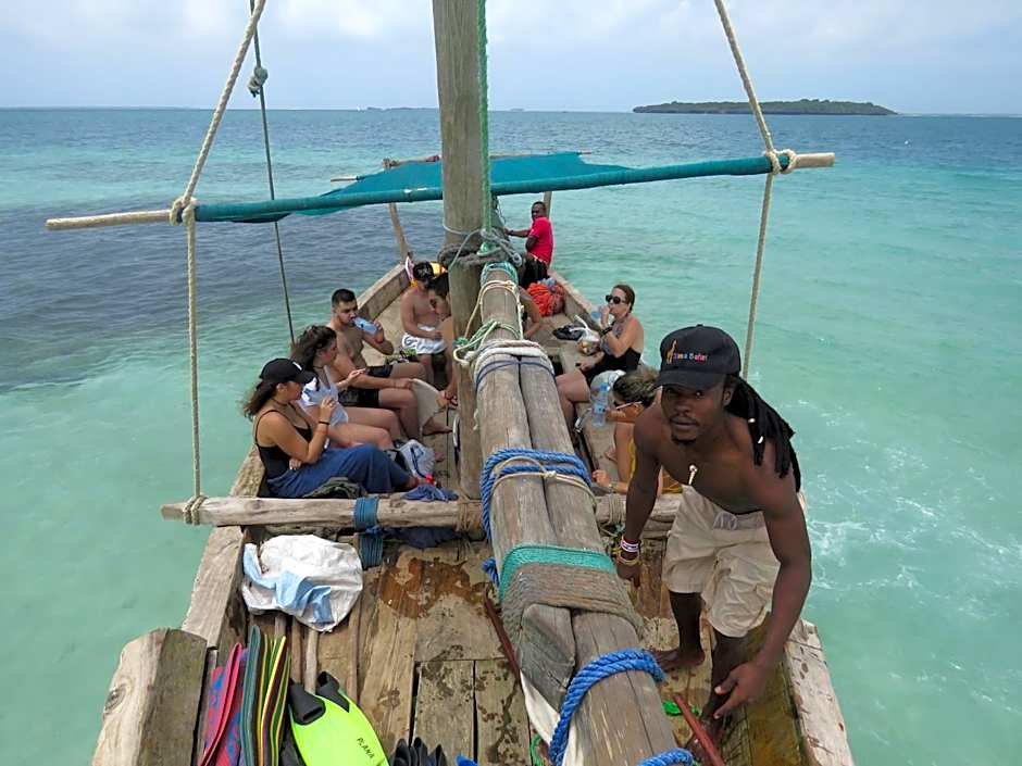 Kivulini Lodge and Restaurant