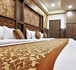 Hotel Chintpurni International