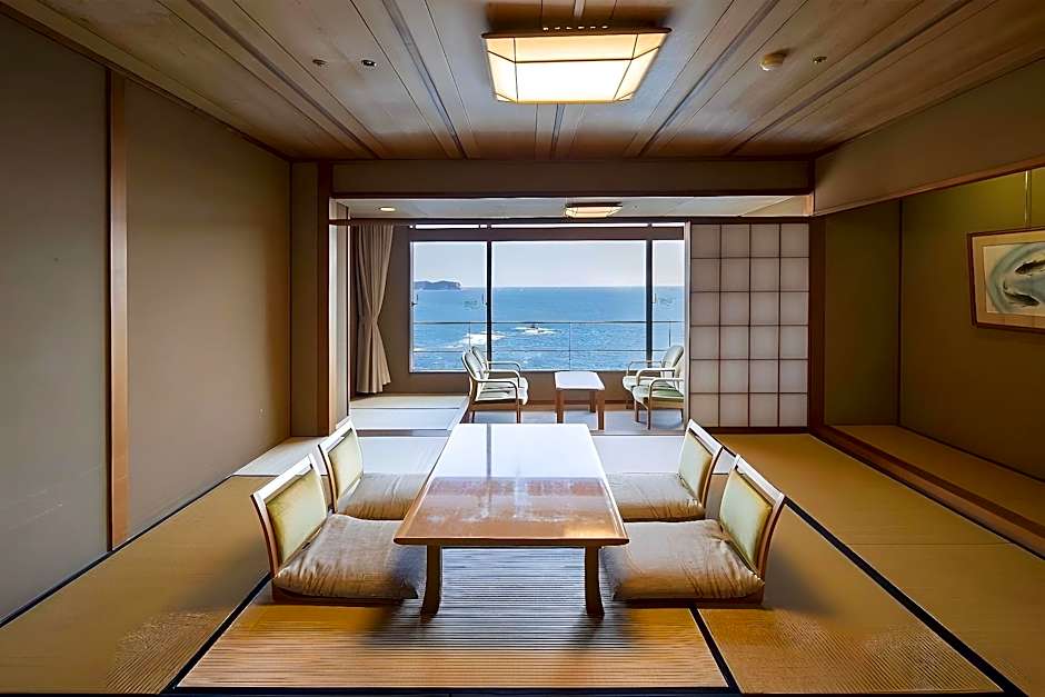 Hotel Urashima