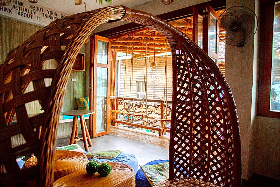 Happiness Hostel El Nido