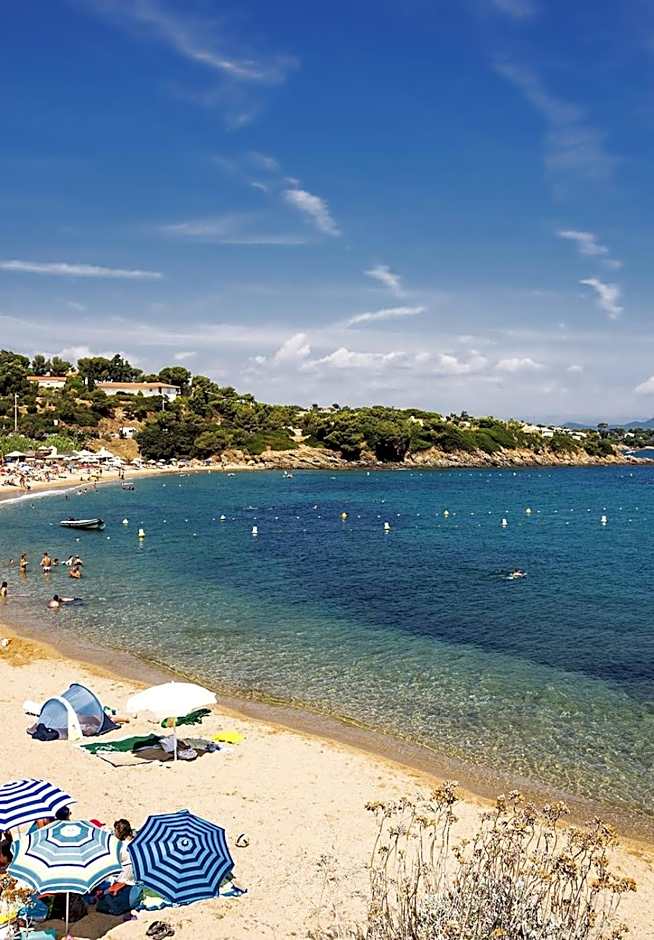 Atoll Hotel restaurant