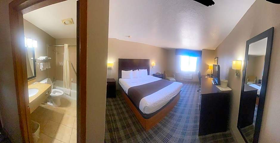Quality Inn Council Bluffs I-80