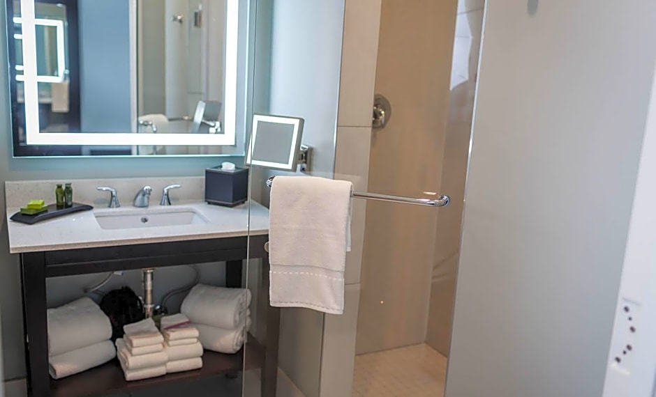 The Cotton Sail Hotel Savannah - Tapestry Collection by Hilton