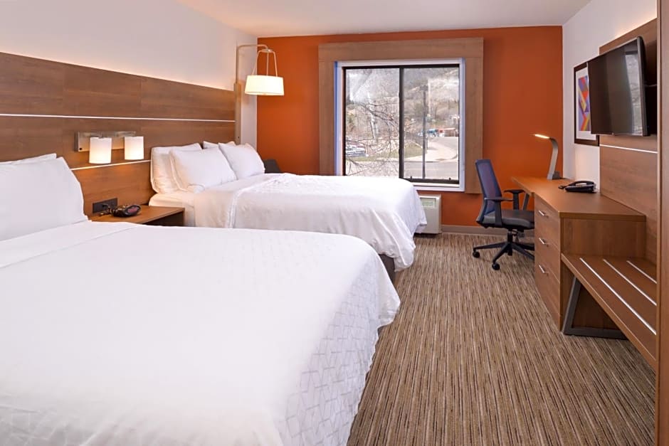 Holiday Inn Express Glenwood Springs Aspen Area