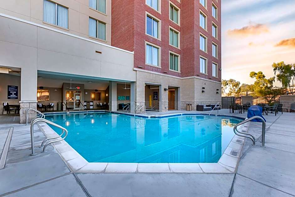 Drury Plaza Hotel Phoenix Tempe