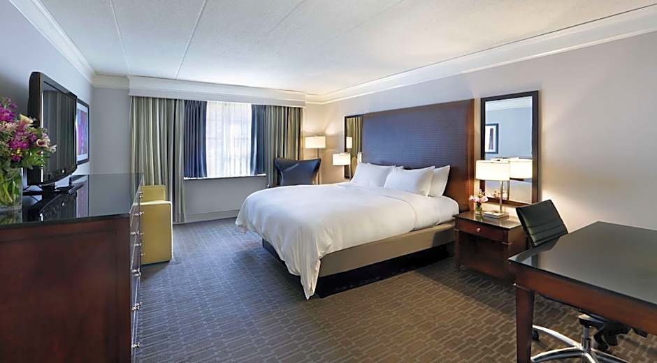 Hilton Mystic
