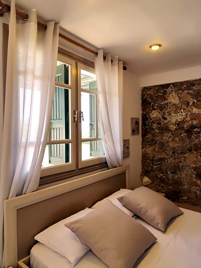 Elia Village by Irida Iris Group