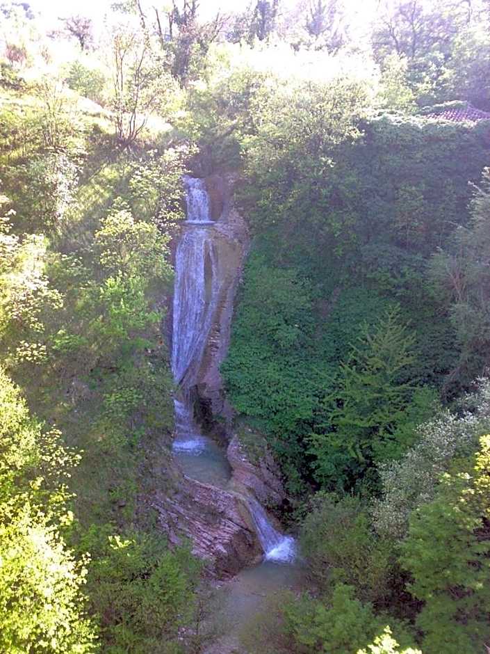 Hotel Ristorante Montenerone Il Poeta