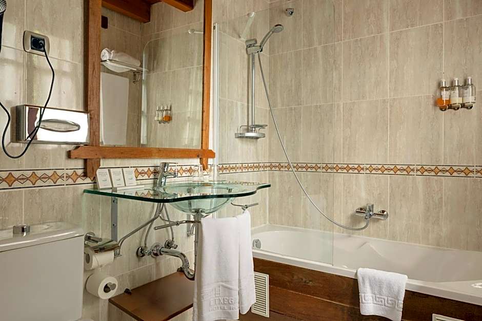 Hotel & Spa Etxegana