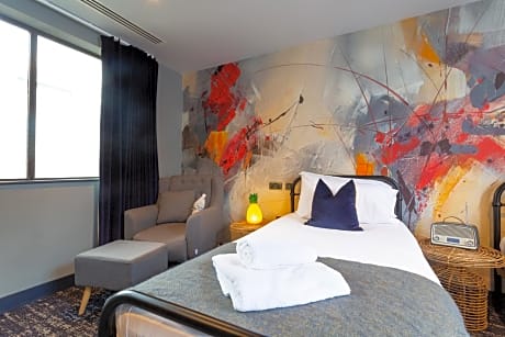 Single Room with Bathroom