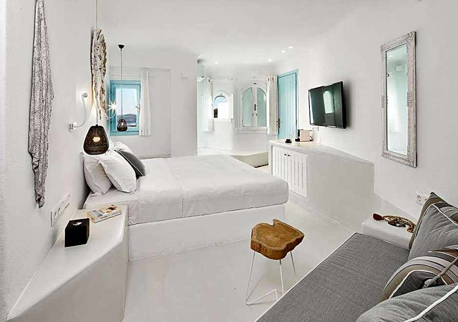 Infinity Suites & Dana Villas