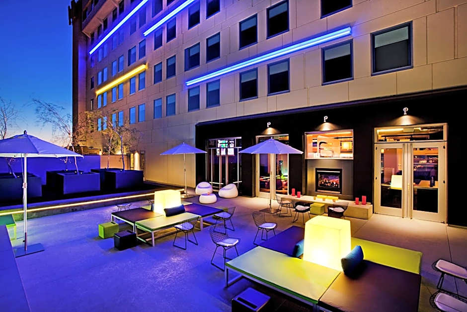 Aloft Tucson University