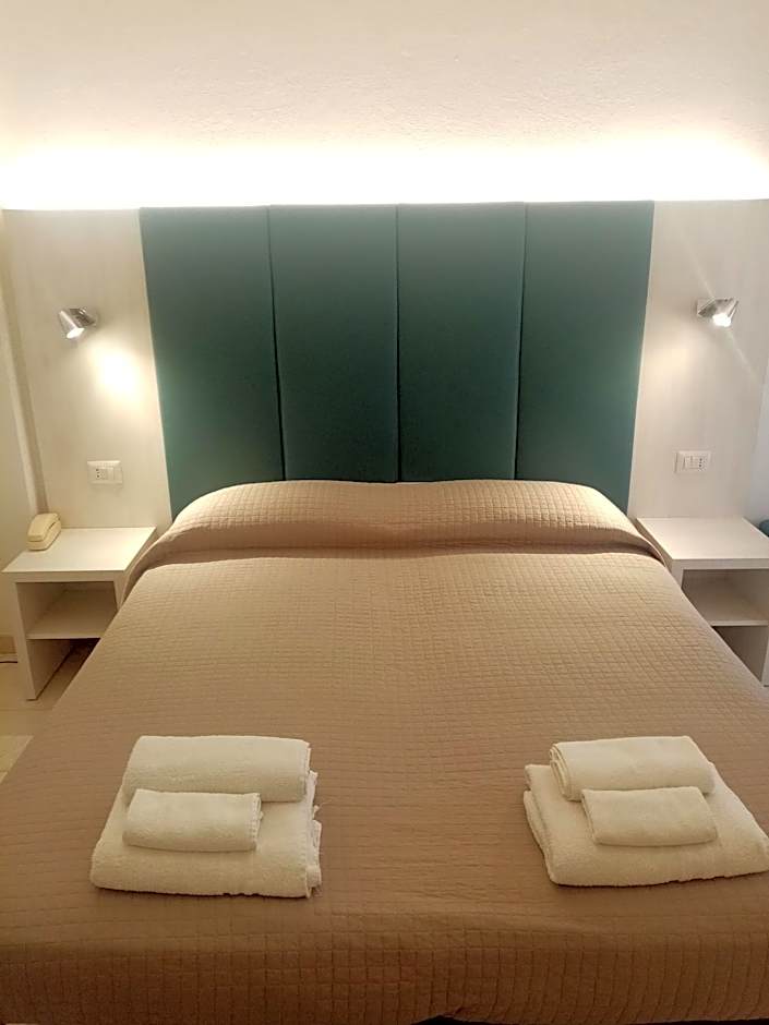 Hotel Ribot