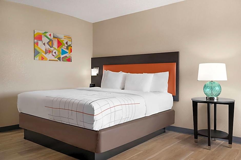 La Quinta Inn & Suites by Wyndham Columbus Dublin