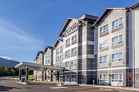 Microtel Inn & Suites By Wyndham Kitimat