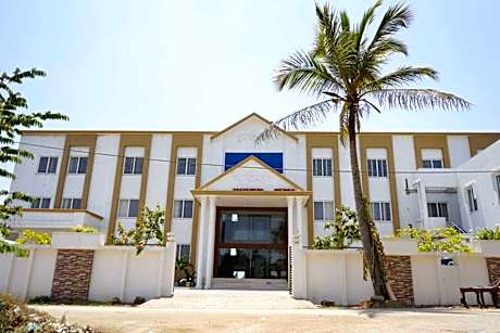 SPOT ON HOTEL MARKINN