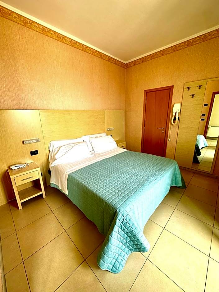 Hotel Metropole