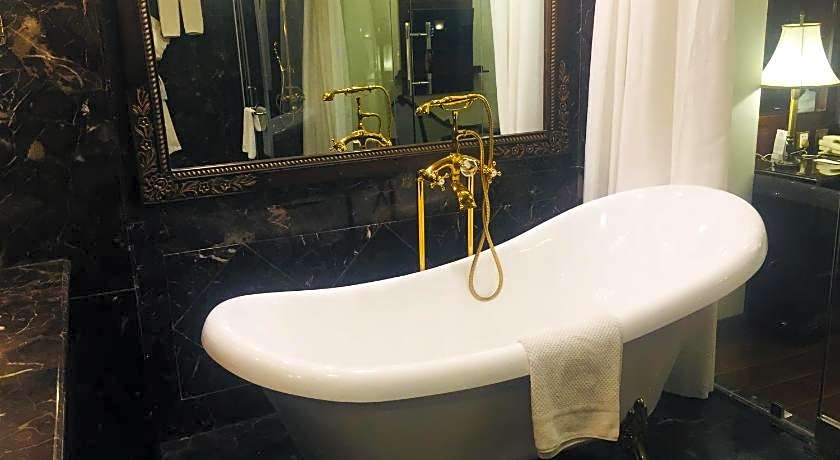 Ramada Plaza Chandigarh Zirakpur