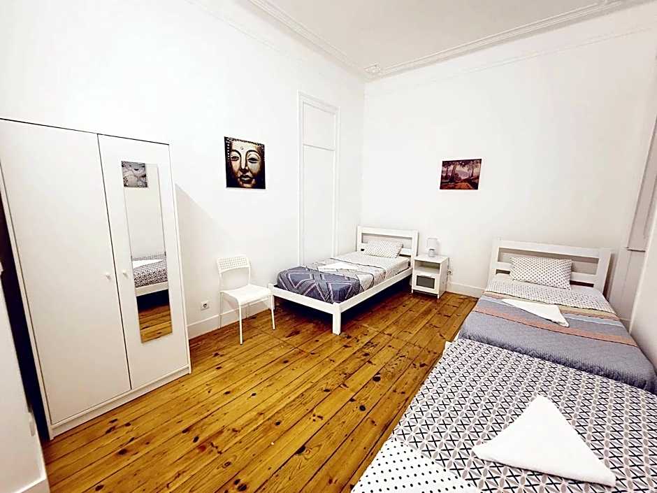 Lisbon Gambori Hostel