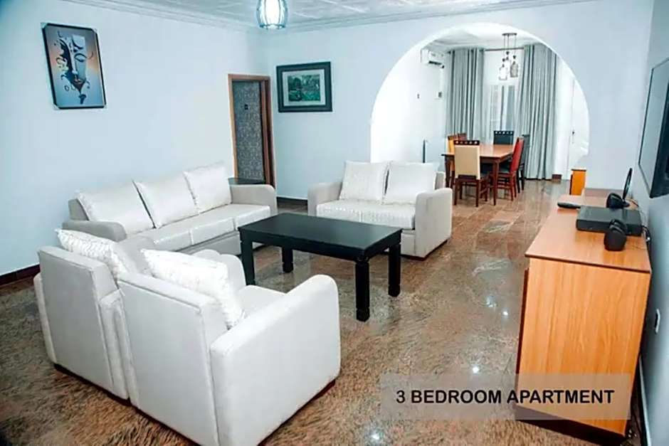 First B&R Hotel