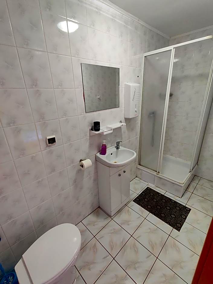 Pod bocianim gniazdem