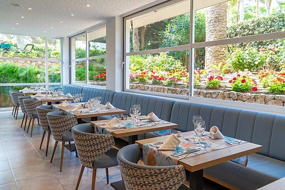 Leman Hotel y Apartamentos