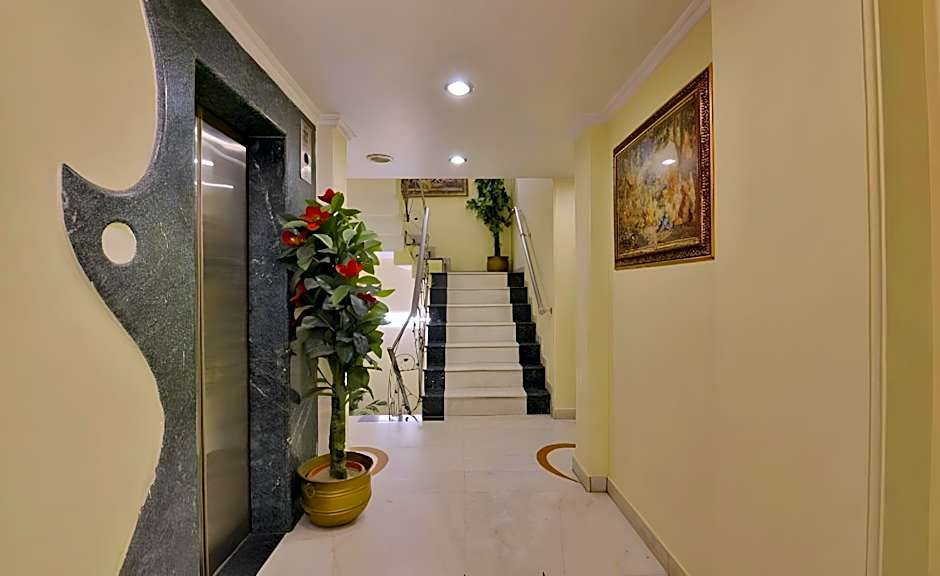 The Maple Leaf @ DLF Cyber City