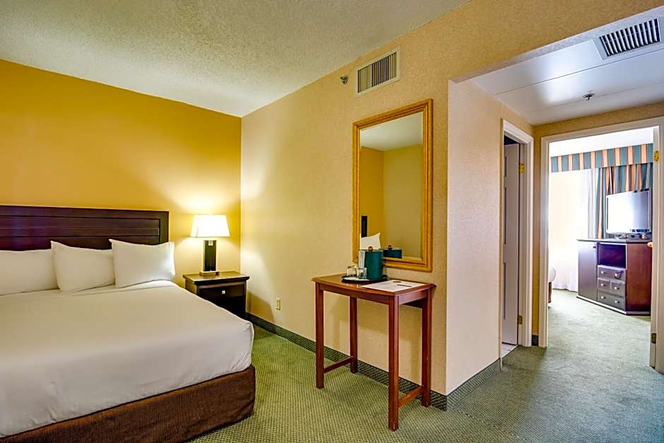 Sawridge Inn and Conference Centre Edmonton South