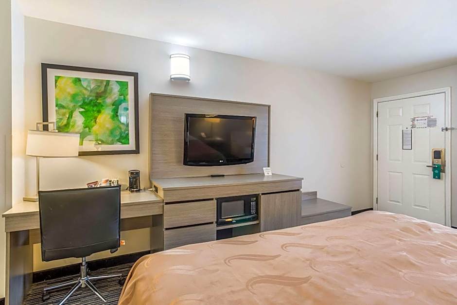 Quality Inn Gallatin-Nashville Metro