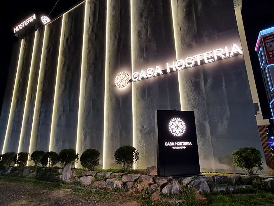 Hotel Casa Osteria in Indong, Gumi