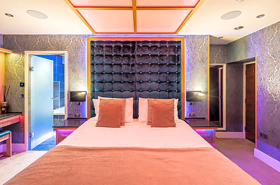 Church Suites by The Cranleigh Boutique