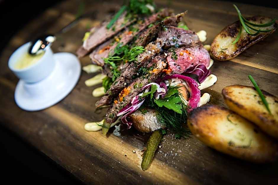 Hjorten Hotell Hitra