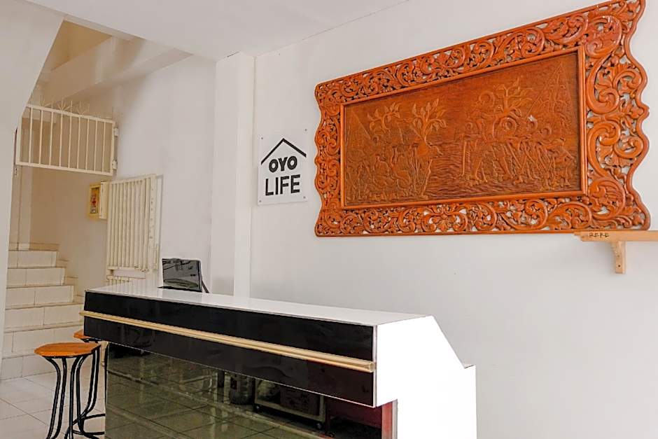 OYO Life 2760 Kost Simpang Borobudur 47