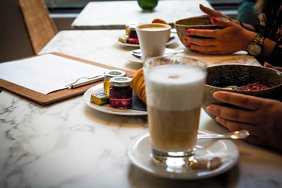 Fitz Roy Urban Hotel, Bar and Garden