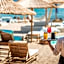Onyx Beach Residence - Free Beach Access & Parking