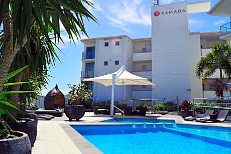 One-Bedroom Pool View Suite