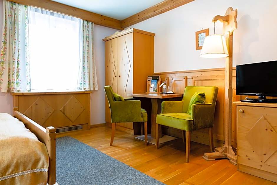 Scharfegger's Raxalpenhof - Zuhause am Land