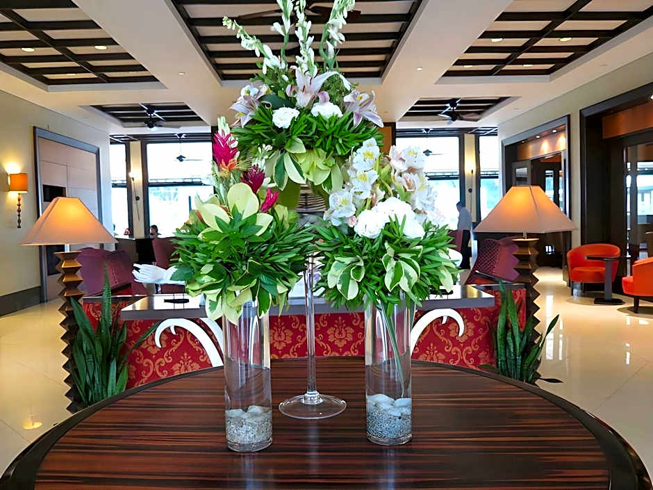 Pontefino Hotel And Residences