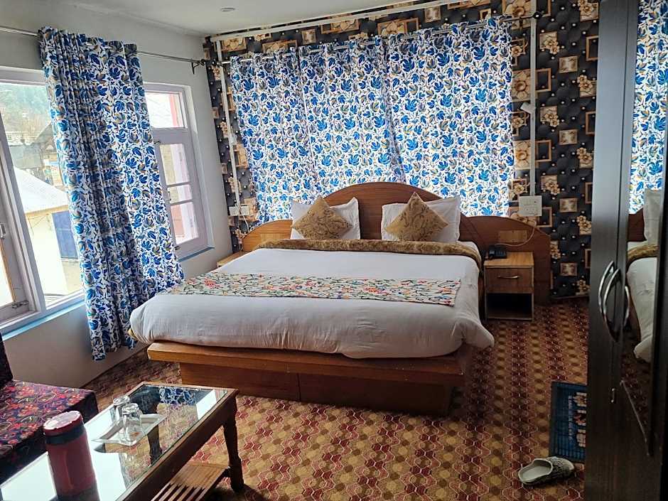 New Relax Inn