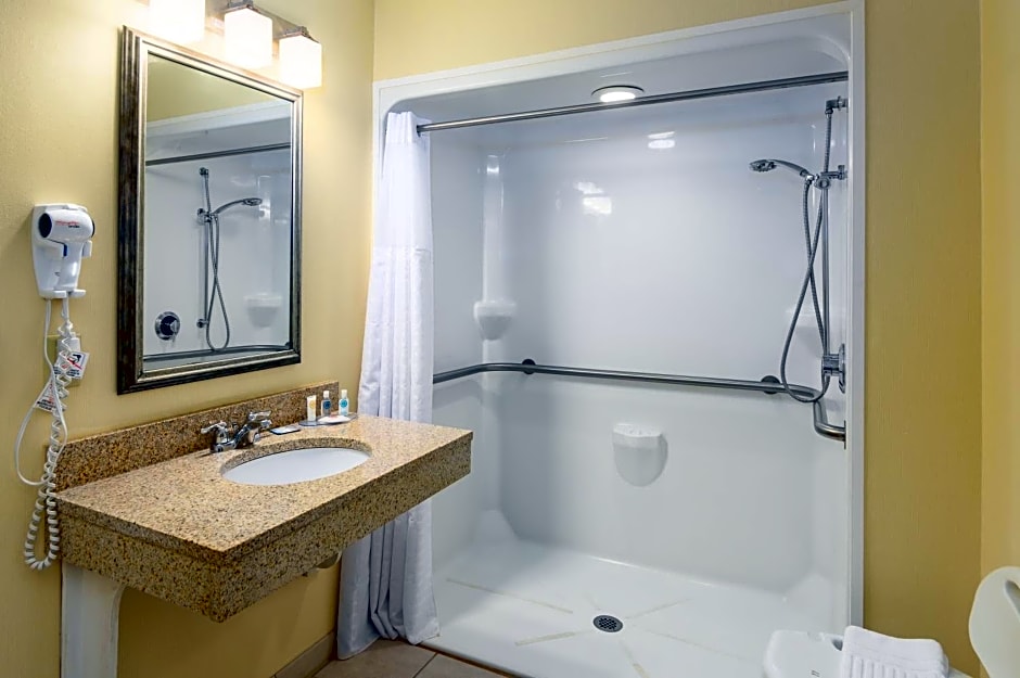 Hotel 44 North Freeport Brunswick