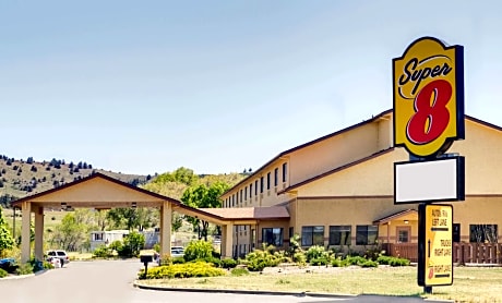 Super 8 by Wyndham Klamath Falls