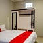 RedDoorz Plus near Jogja City Mall 5